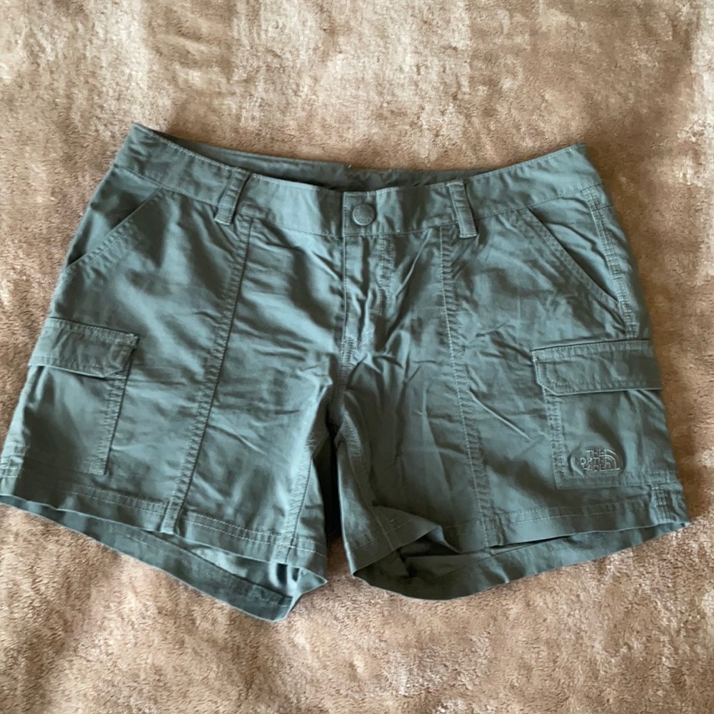 The North Face shorts